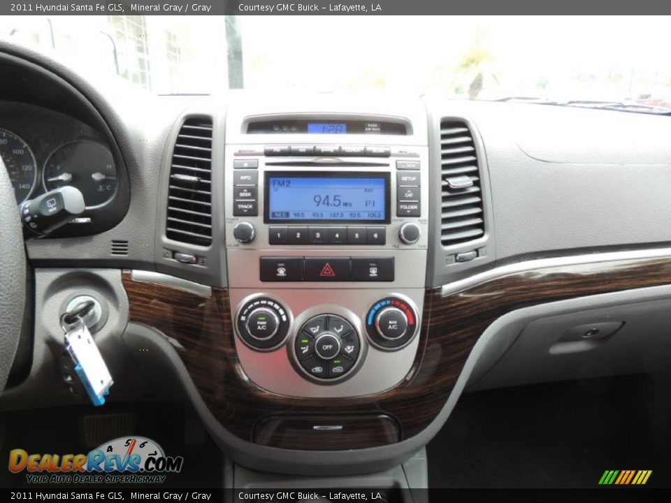 2011 Hyundai Santa Fe GLS Mineral Gray / Gray Photo #17