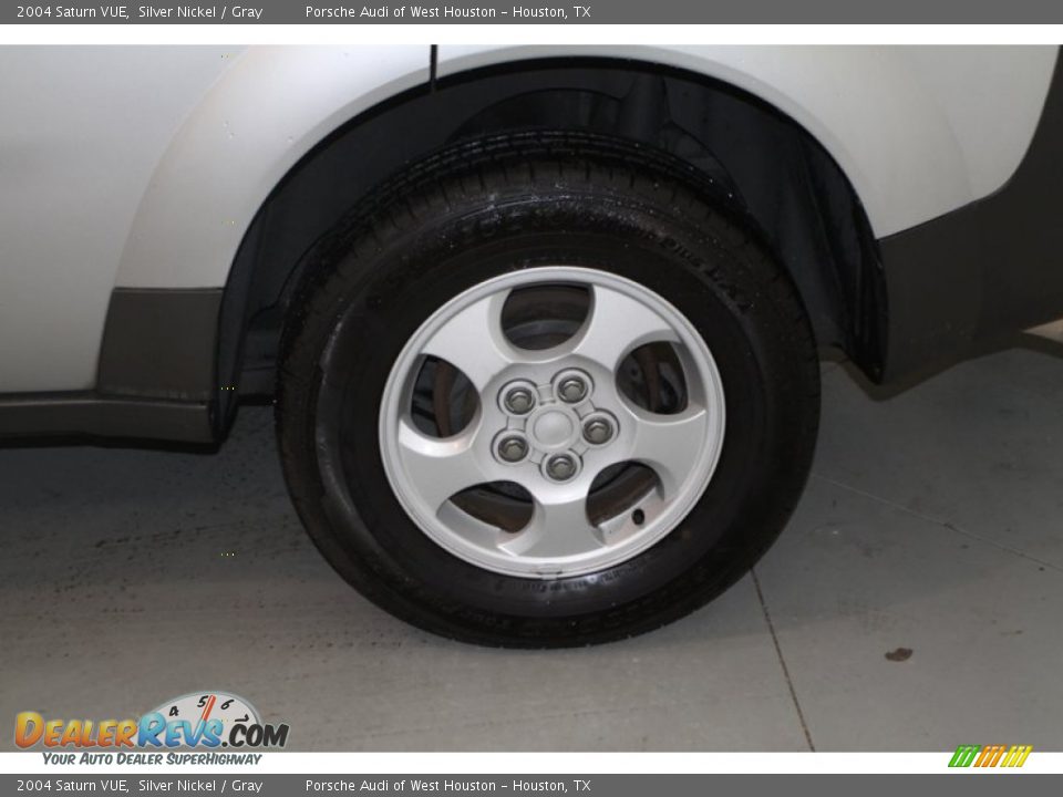 2004 Saturn VUE Silver Nickel / Gray Photo #11