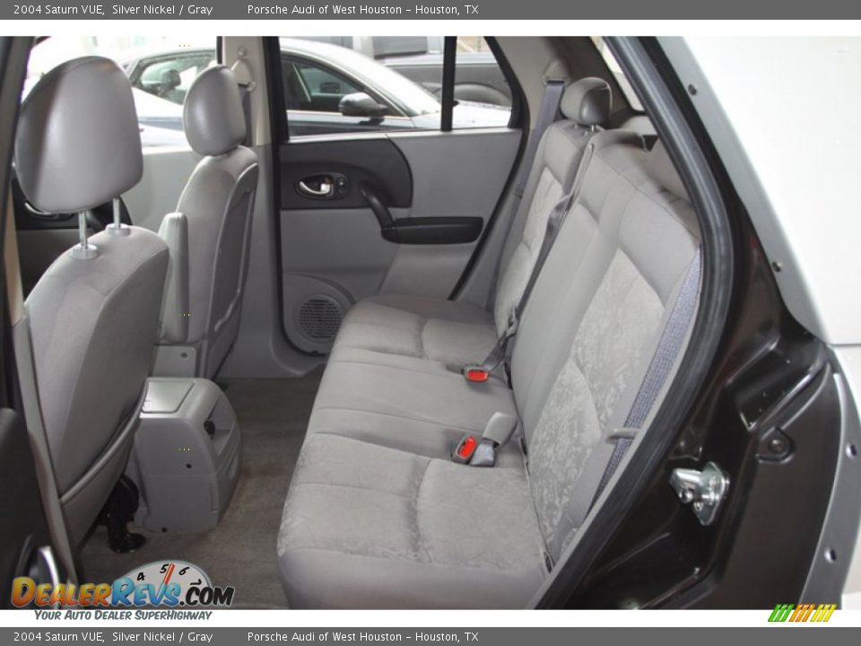 2004 Saturn VUE Silver Nickel / Gray Photo #22