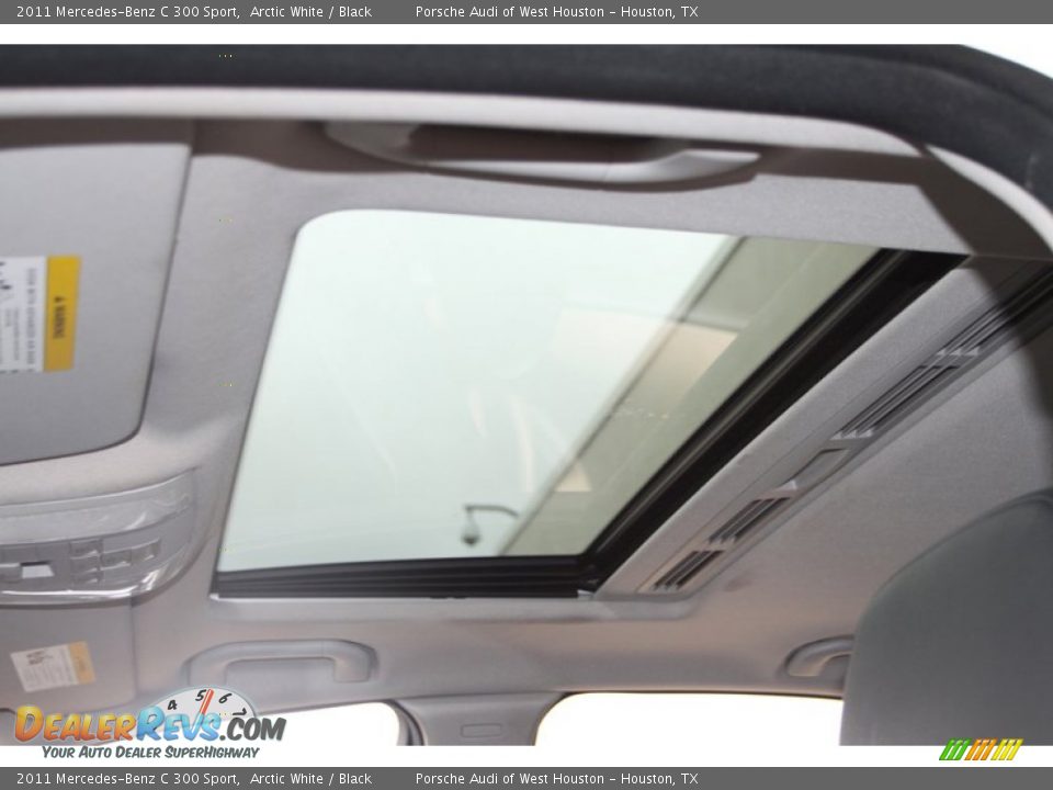 2011 Mercedes-Benz C 300 Sport Arctic White / Black Photo #26