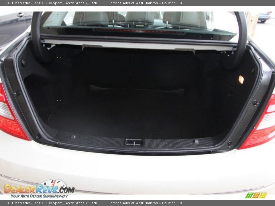 2011 Mercedes-Benz C 300 Sport Arctic White / Black Photo #35