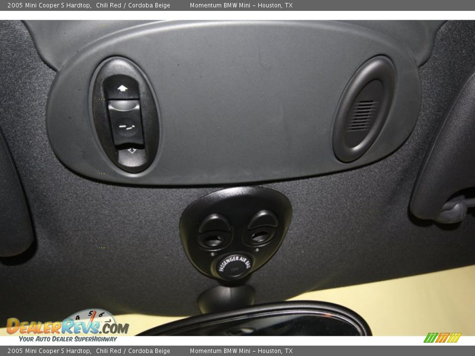 2005 Mini Cooper S Hardtop Chili Red / Cordoba Beige Photo #17