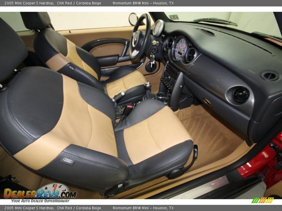 Front Seat of 2005 Mini Cooper S Hardtop Photo #28