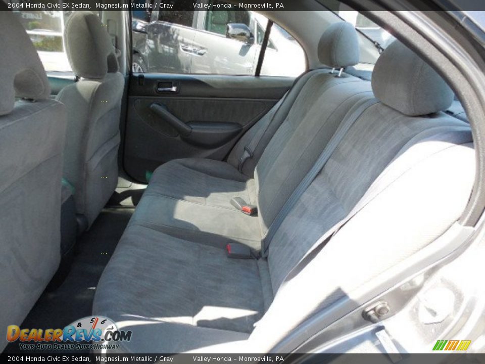 2004 Honda Civic EX Sedan Magnesium Metallic / Gray Photo #10
