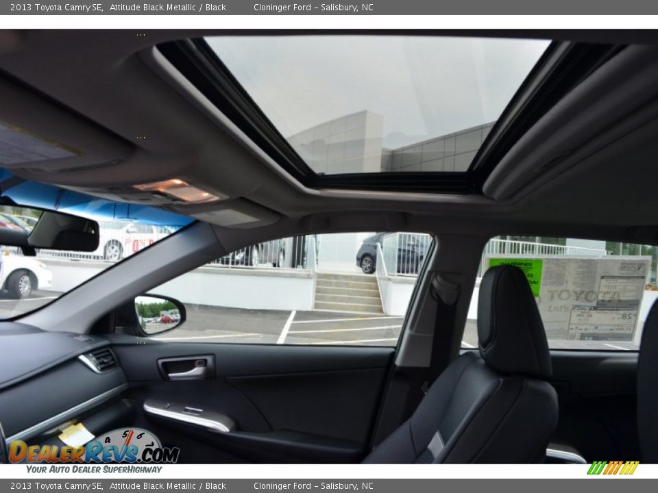 2013 Toyota Camry SE Attitude Black Metallic / Black Photo #11