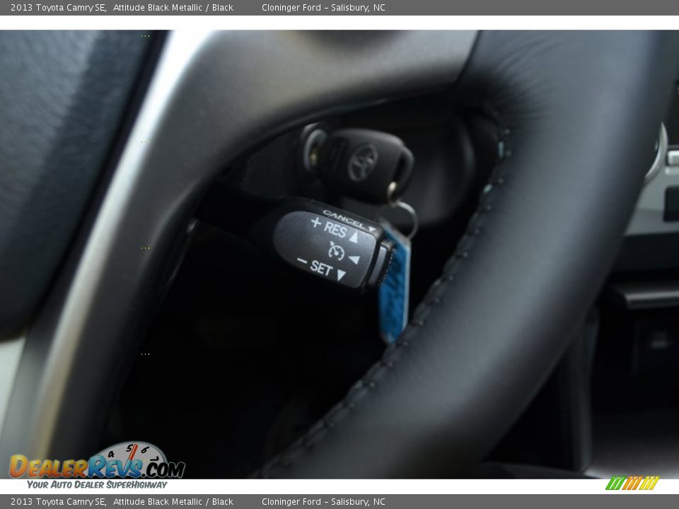 2013 Toyota Camry SE Attitude Black Metallic / Black Photo #16