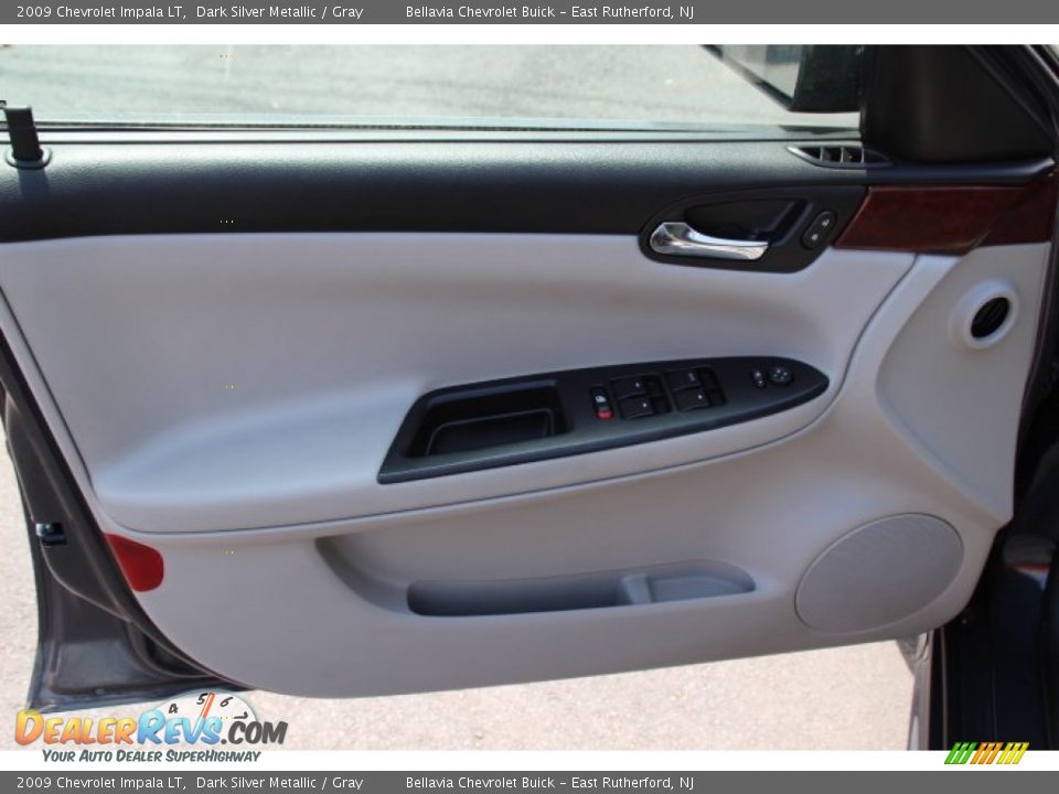 2009 Chevrolet Impala LT Dark Silver Metallic / Gray Photo #6