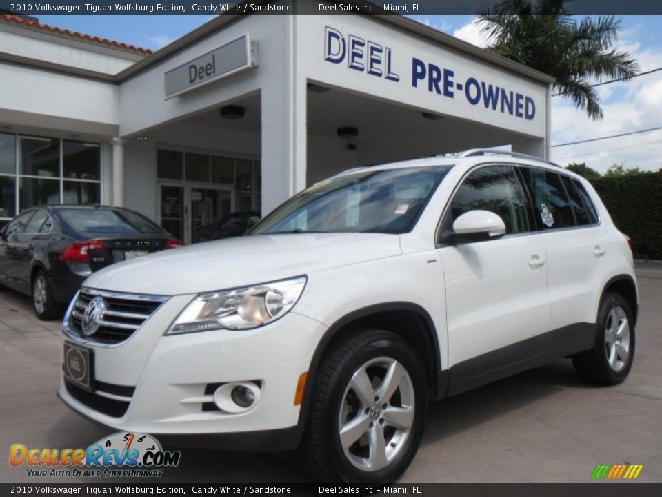 2010 Volkswagen Tiguan Wolfsburg Edition Candy White / Sandstone Photo #1