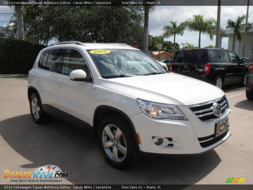 2010 Volkswagen Tiguan Wolfsburg Edition Candy White / Sandstone Photo #7