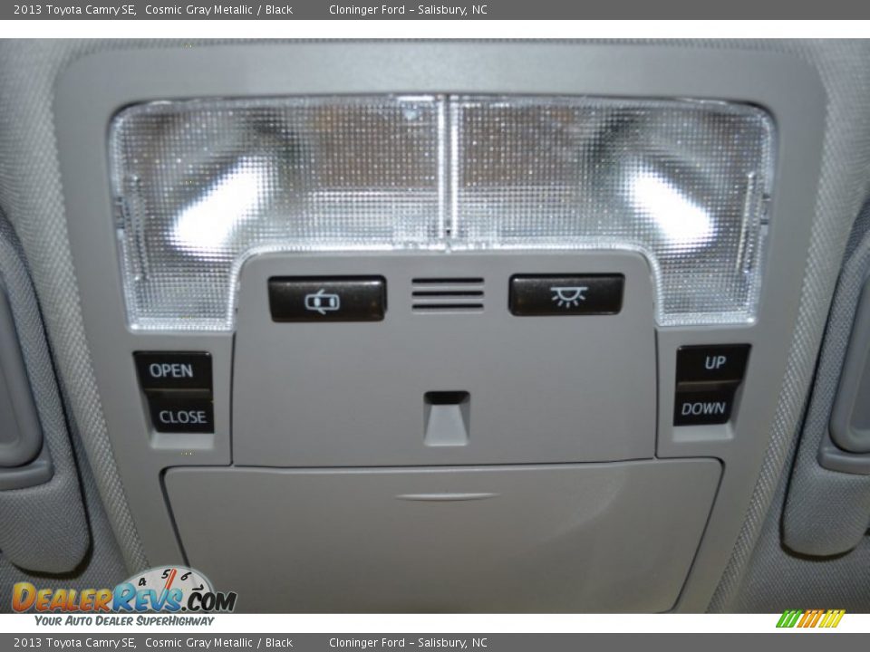 2013 Toyota Camry SE Cosmic Gray Metallic / Black Photo #18