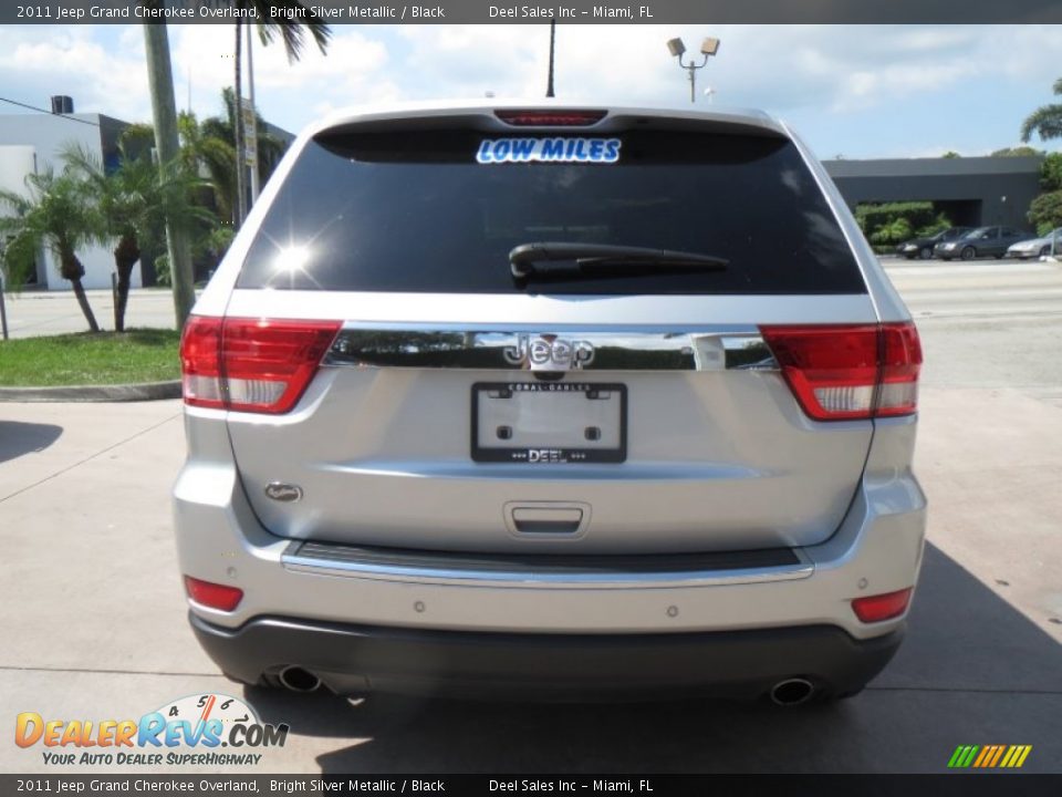 2011 Jeep Grand Cherokee Overland Bright Silver Metallic / Black Photo #4