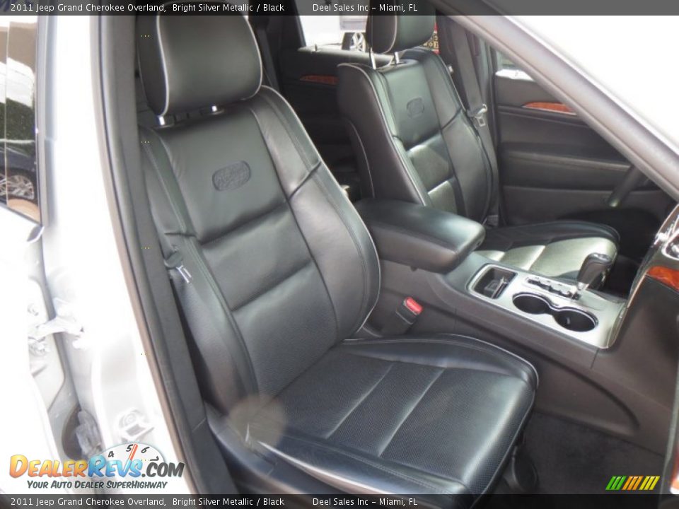 Front Seat of 2011 Jeep Grand Cherokee Overland Photo #10