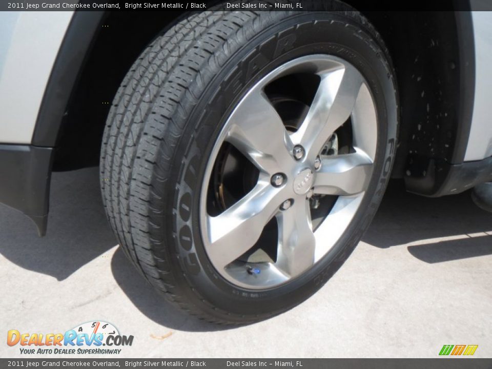 2011 Jeep Grand Cherokee Overland Wheel Photo #13