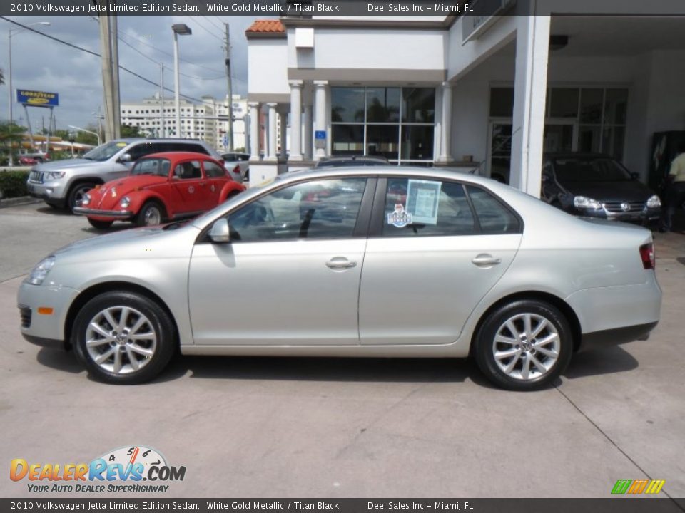 2010 Volkswagen Jetta Limited Edition Sedan White Gold Metallic / Titan Black Photo #2