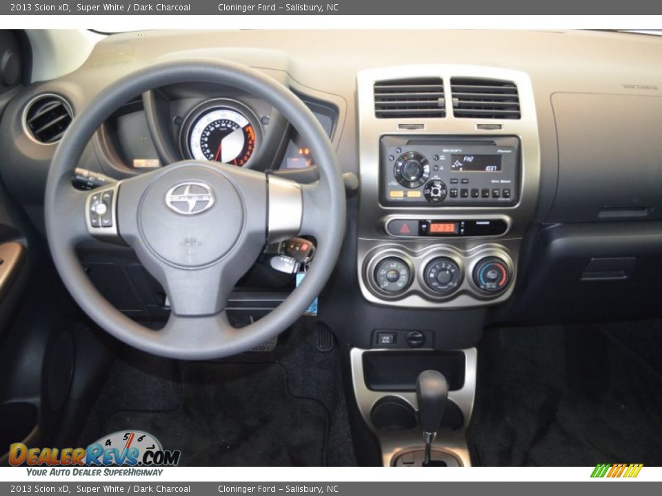 2013 Scion xD Super White / Dark Charcoal Photo #9