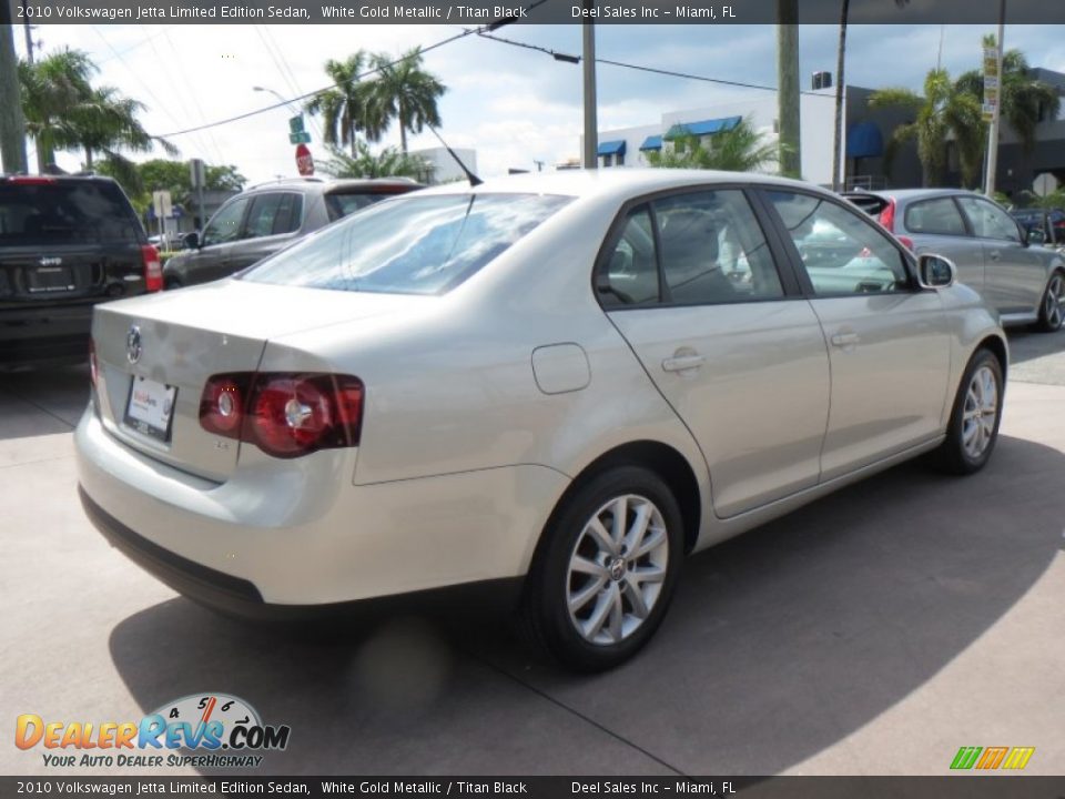 2010 Volkswagen Jetta Limited Edition Sedan White Gold Metallic / Titan Black Photo #5