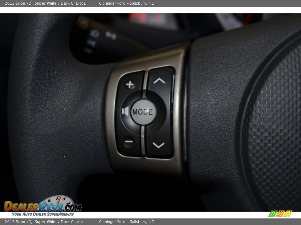 2013 Scion xD Super White / Dark Charcoal Photo #13