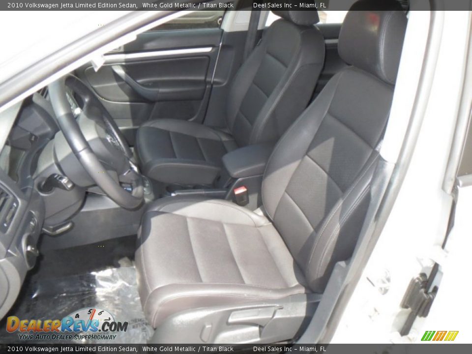2010 Volkswagen Jetta Limited Edition Sedan White Gold Metallic / Titan Black Photo #9