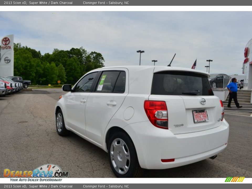 2013 Scion xD Super White / Dark Charcoal Photo #19