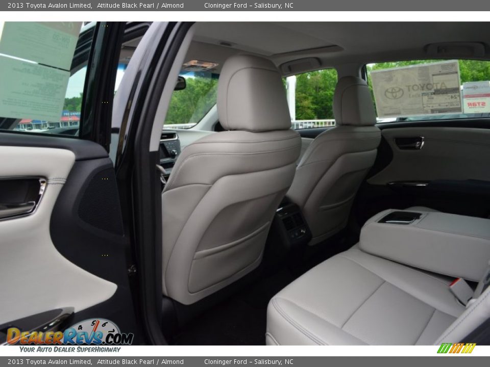 2013 Toyota Avalon Limited Attitude Black Pearl / Almond Photo #8