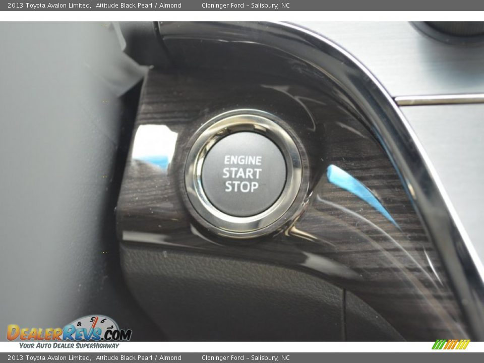 2013 Toyota Avalon Limited Attitude Black Pearl / Almond Photo #24