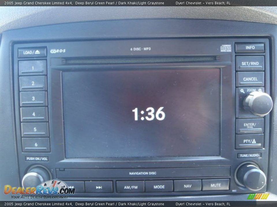 2005 Jeep Grand Cherokee Limited 4x4 Deep Beryl Green Pearl / Dark Khaki/Light Graystone Photo #19