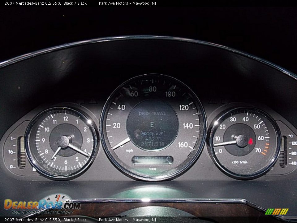 2007 Mercedes-Benz CLS 550 Gauges Photo #28