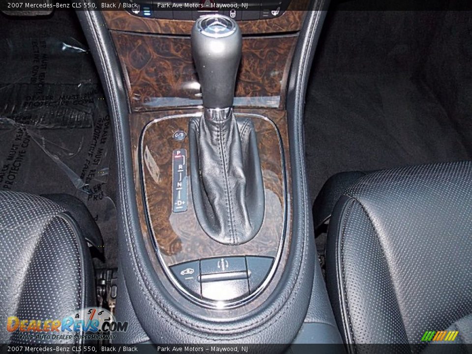 2007 Mercedes-Benz CLS 550 Shifter Photo #33