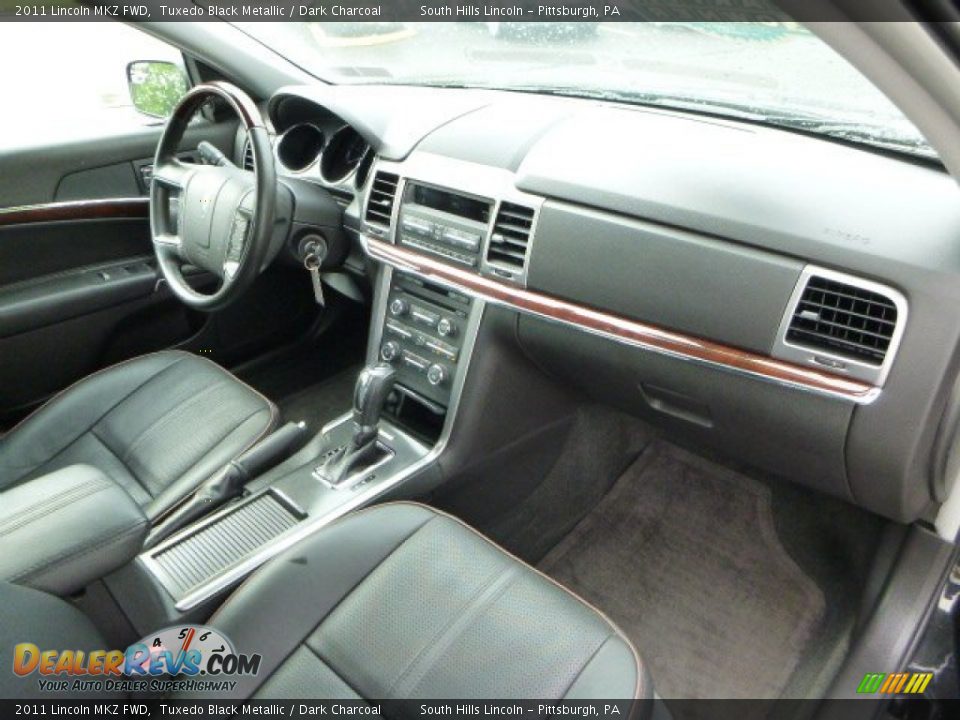 2011 Lincoln MKZ FWD Tuxedo Black Metallic / Dark Charcoal Photo #11