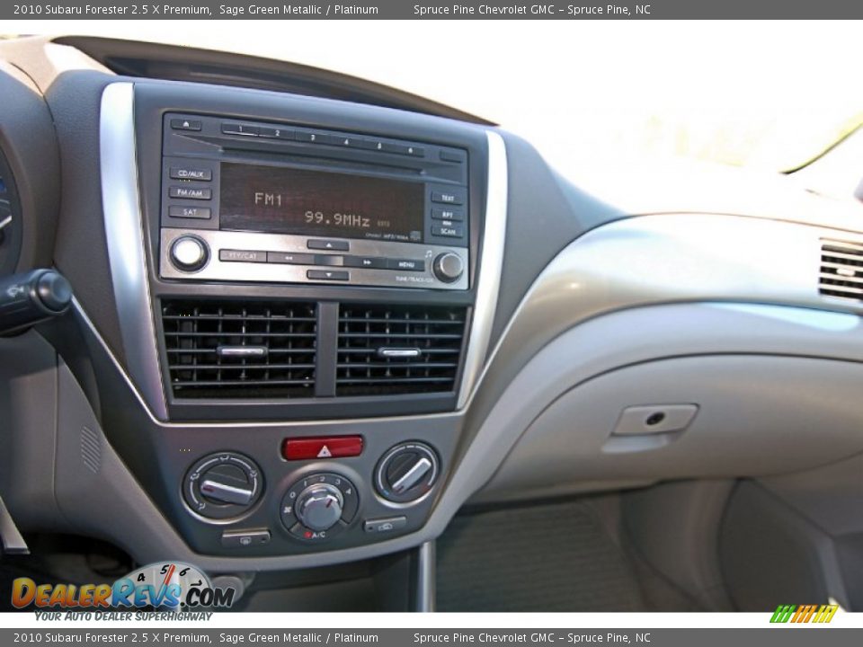 2010 Subaru Forester 2.5 X Premium Sage Green Metallic / Platinum Photo #17