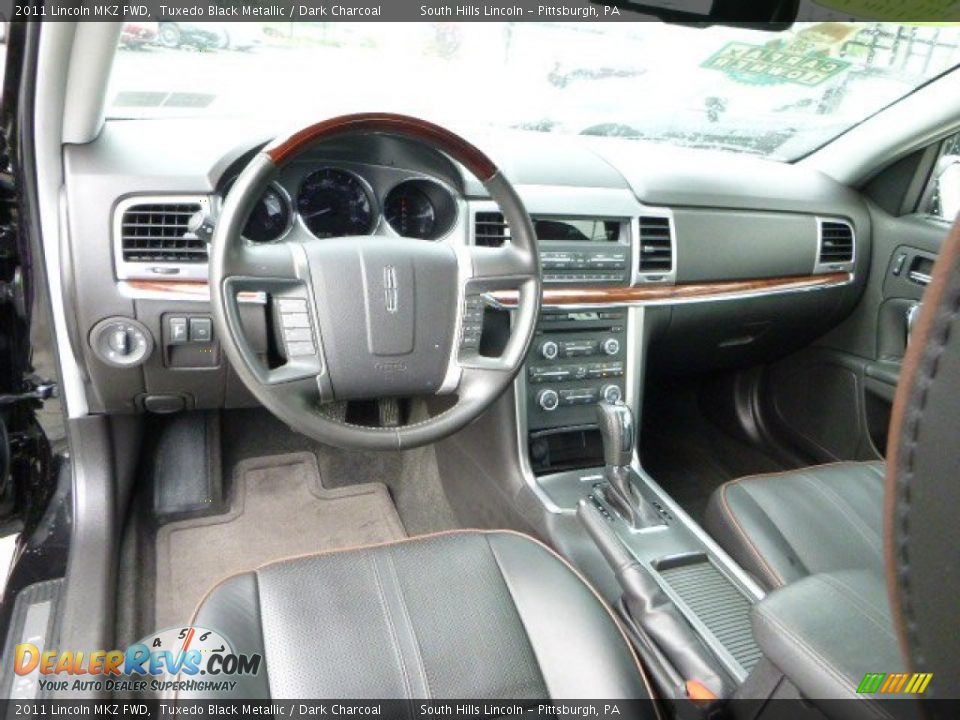 2011 Lincoln MKZ FWD Tuxedo Black Metallic / Dark Charcoal Photo #18