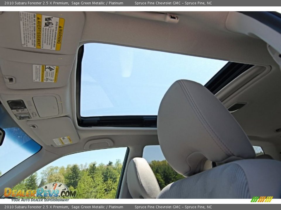 2010 Subaru Forester 2.5 X Premium Sage Green Metallic / Platinum Photo #18