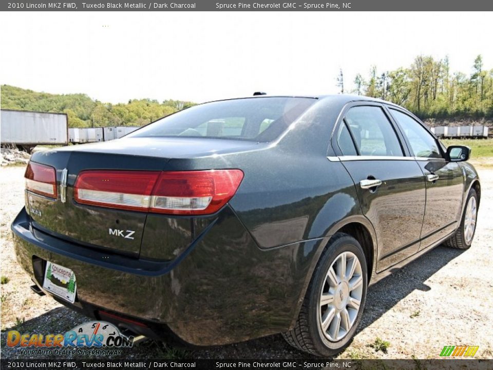 2010 Lincoln MKZ FWD Tuxedo Black Metallic / Dark Charcoal Photo #8