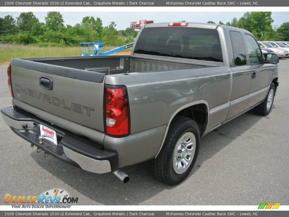 2006 Chevrolet Silverado 1500 LS Extended Cab Graystone Metallic / Dark Charcoal Photo #5