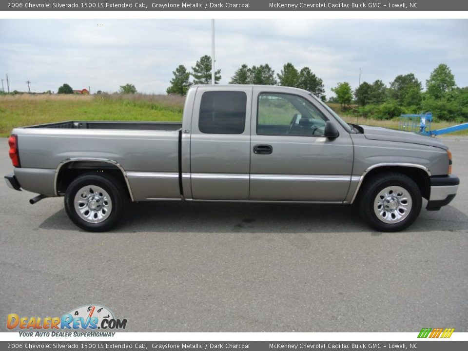 Graystone Metallic 2006 Chevrolet Silverado 1500 LS Extended Cab Photo #6
