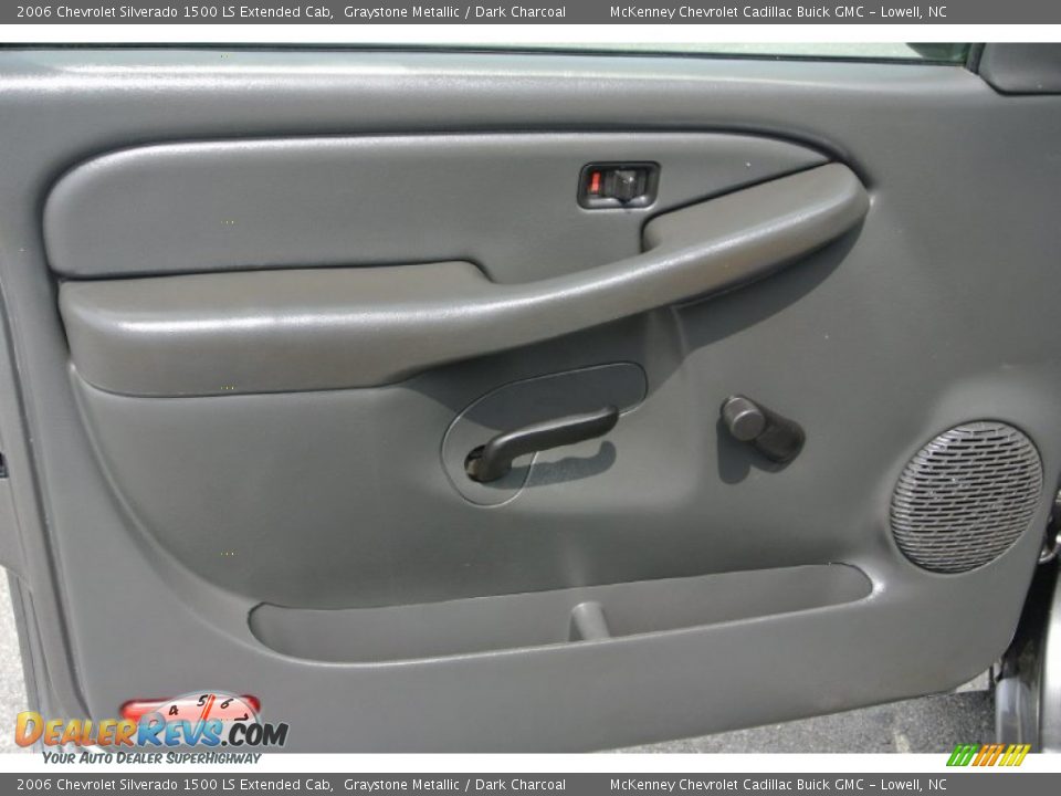 2006 Chevrolet Silverado 1500 LS Extended Cab Graystone Metallic / Dark Charcoal Photo #9