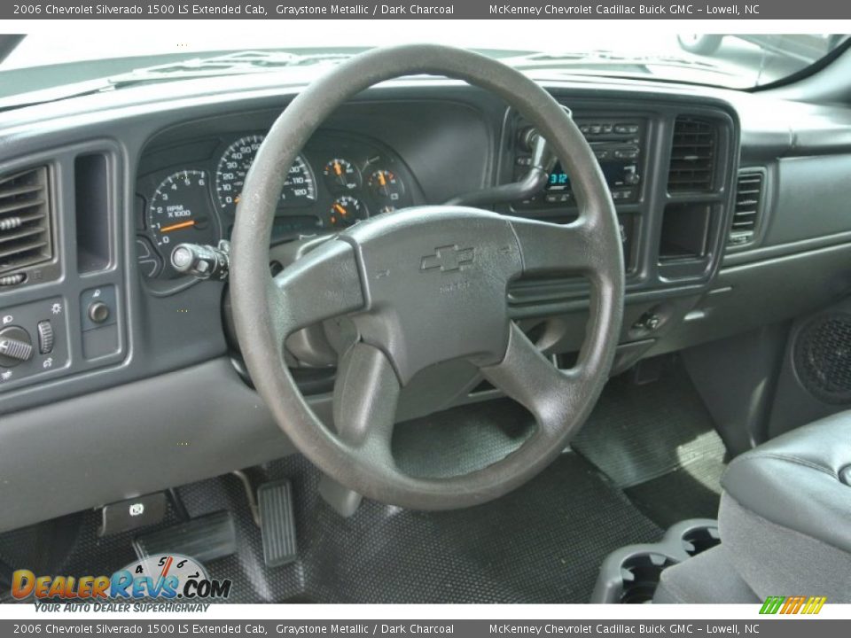 2006 Chevrolet Silverado 1500 LS Extended Cab Graystone Metallic / Dark Charcoal Photo #21