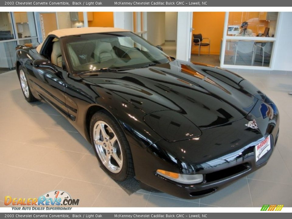 2003 Chevrolet Corvette Convertible Black / Light Oak Photo #2