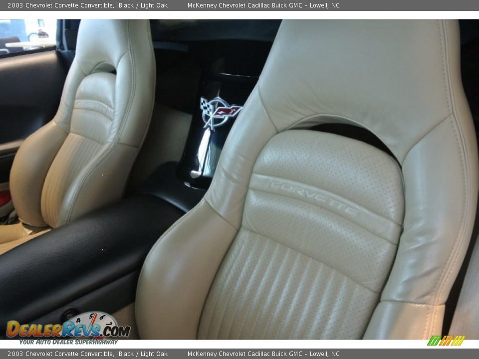 2003 Chevrolet Corvette Convertible Black / Light Oak Photo #14