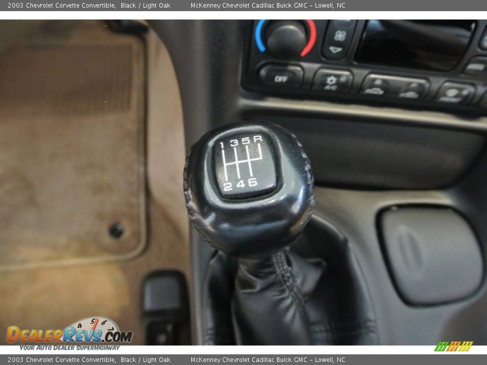 2003 Chevrolet Corvette Convertible Shifter Photo #15