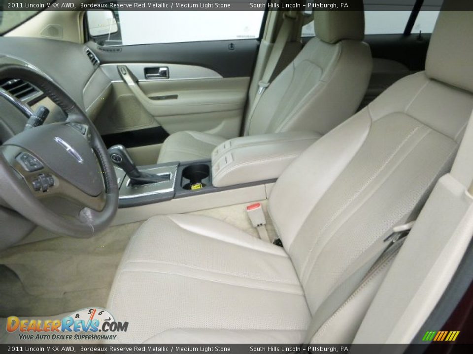 2011 Lincoln MKX AWD Bordeaux Reserve Red Metallic / Medium Light Stone Photo #16