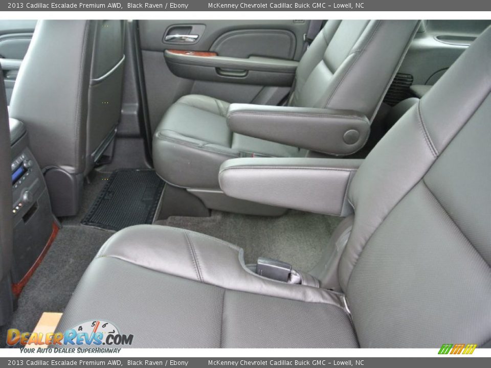 2013 Cadillac Escalade Premium AWD Black Raven / Ebony Photo #17