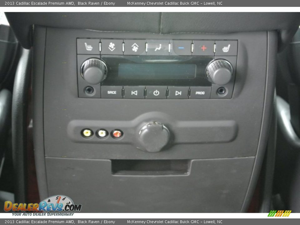 Controls of 2013 Cadillac Escalade Premium AWD Photo #18