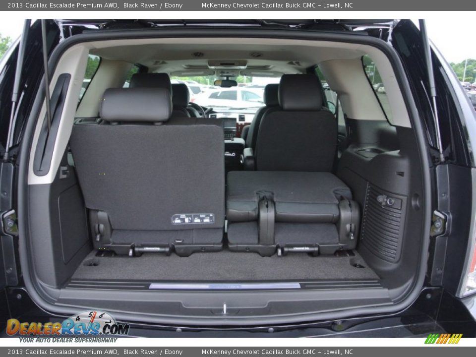 2013 Cadillac Escalade Premium AWD Trunk Photo #20