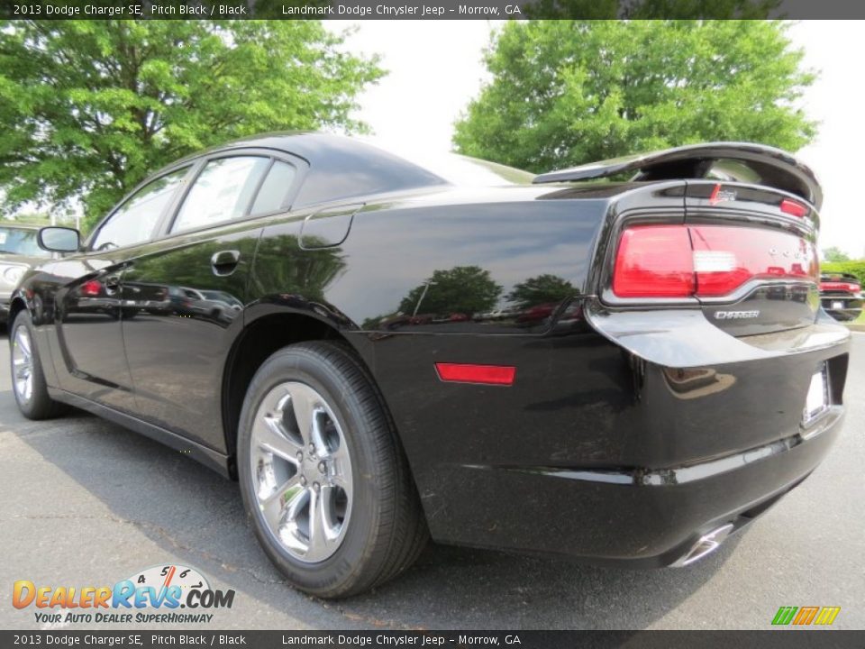 2013 Dodge Charger SE Pitch Black / Black Photo #2