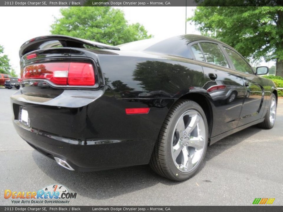 2013 Dodge Charger SE Pitch Black / Black Photo #3
