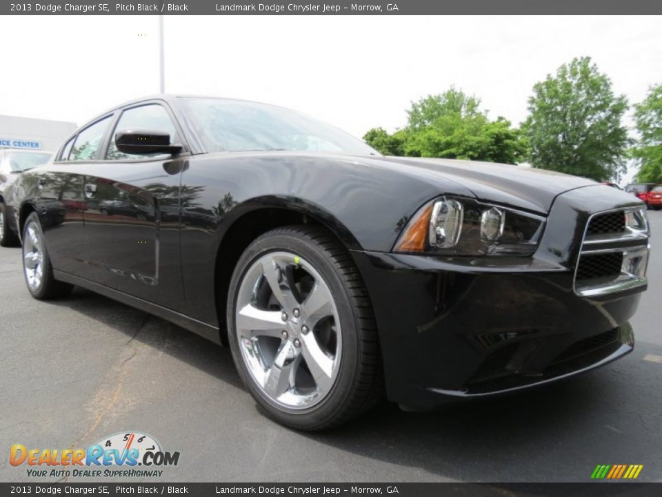 2013 Dodge Charger SE Pitch Black / Black Photo #4