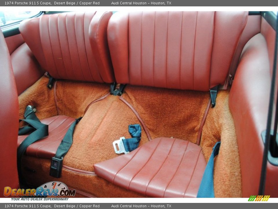 Rear Seat of 1974 Porsche 911 S Coupe Photo #12