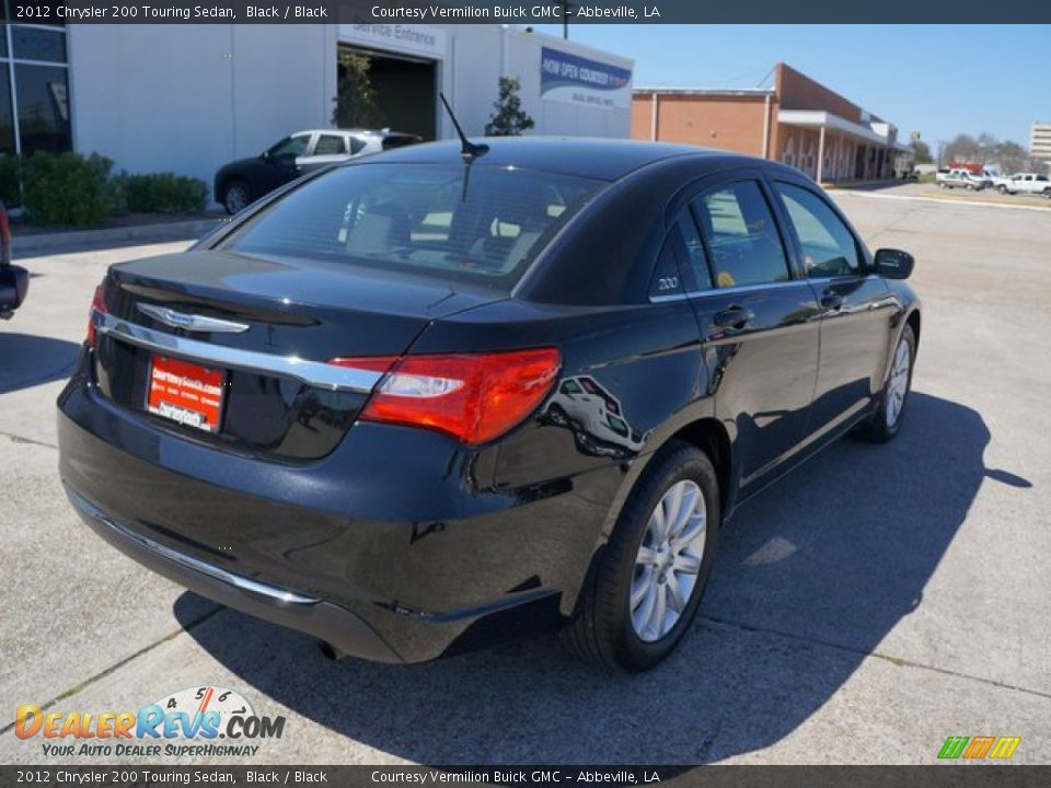 2012 Chrysler 200 Touring Sedan Black / Black Photo #7
