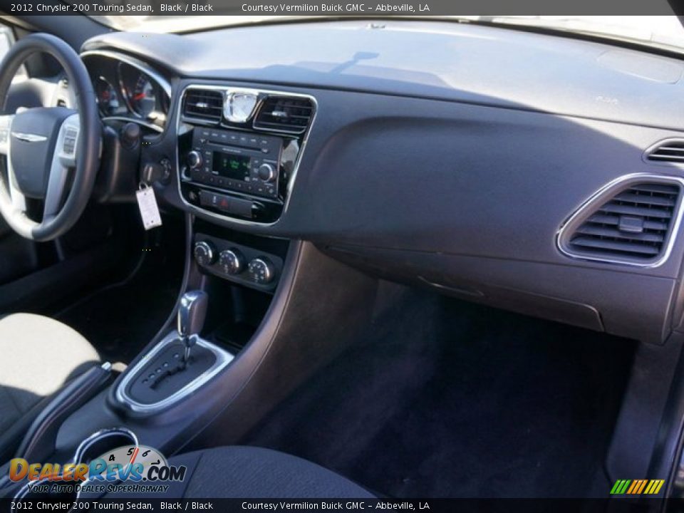 2012 Chrysler 200 Touring Sedan Black / Black Photo #12